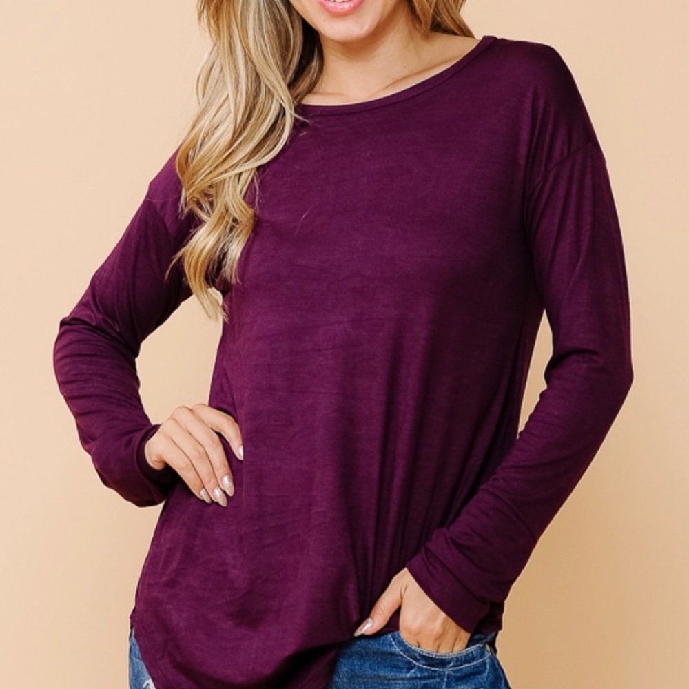 Curvedhem top